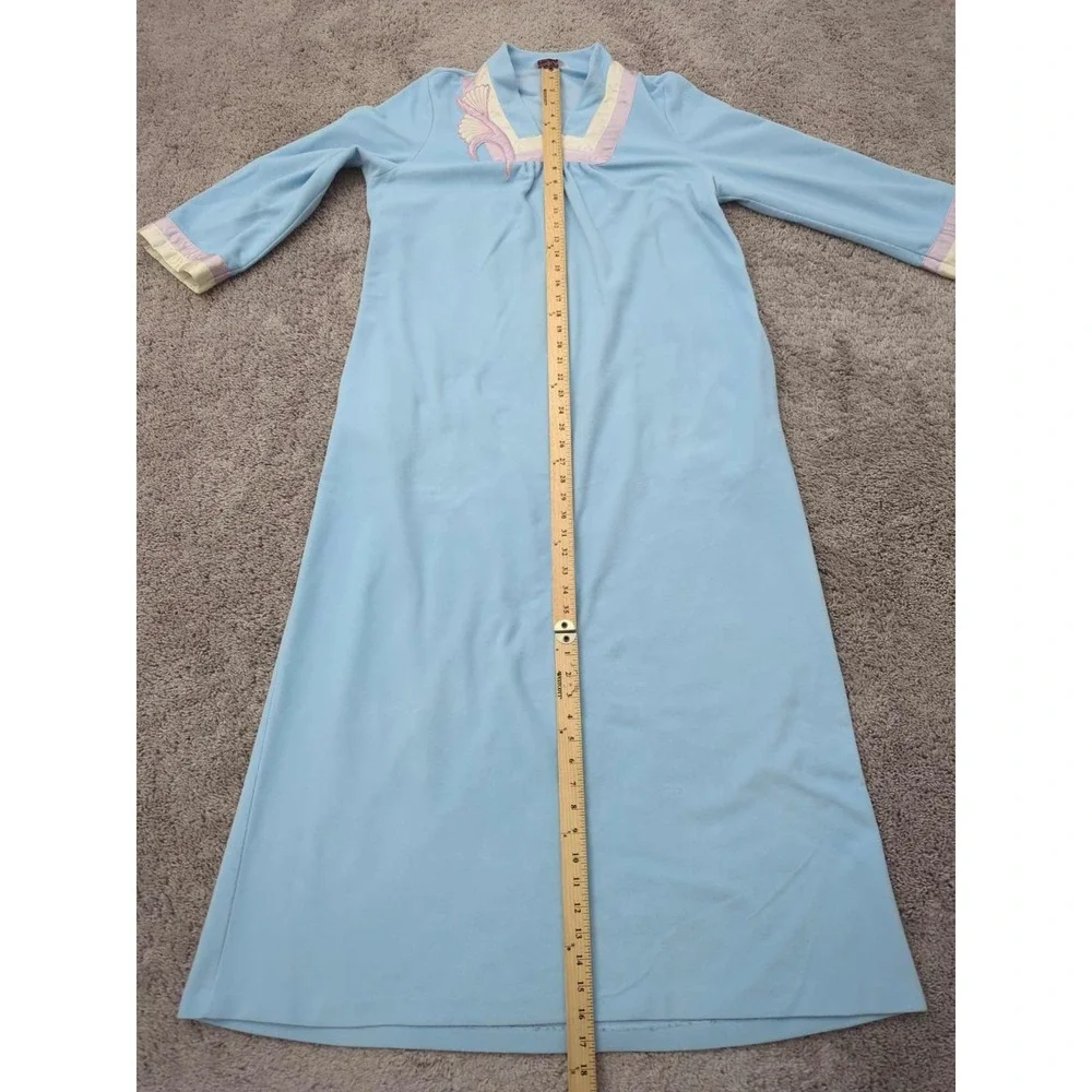 Vintage Vanity Fair Nightgown Womens M 1960s Trim Collar Cuffs Poly Made‎ in USA